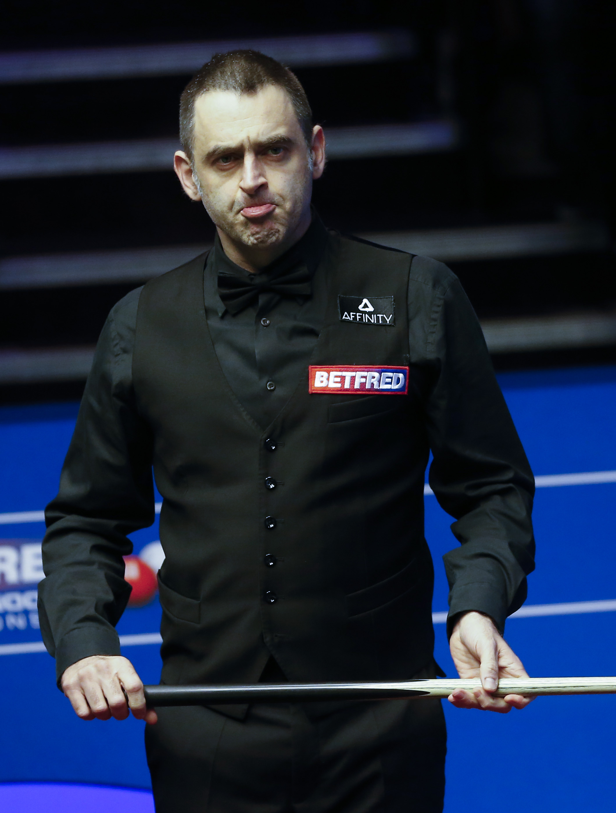 亮眼！傅家俊轰2破百止颓，2新人晋级在即，斯诺克再传好消息