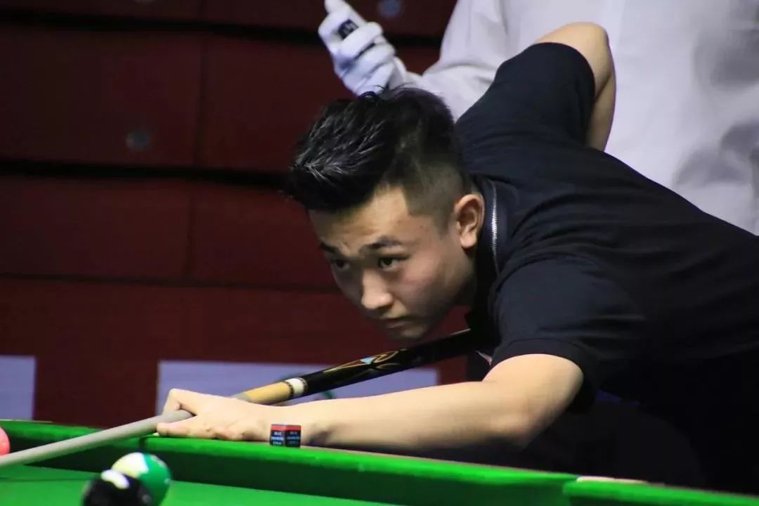 丹-伯恩：这一周美妙到我不敢睡觉，生怕这一切都是假的.